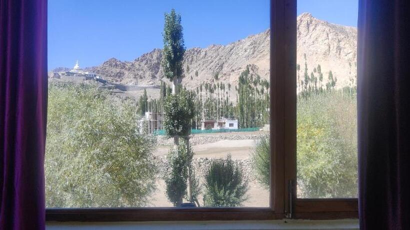 Quarto Estandar com Sacada, Thupwang Villa