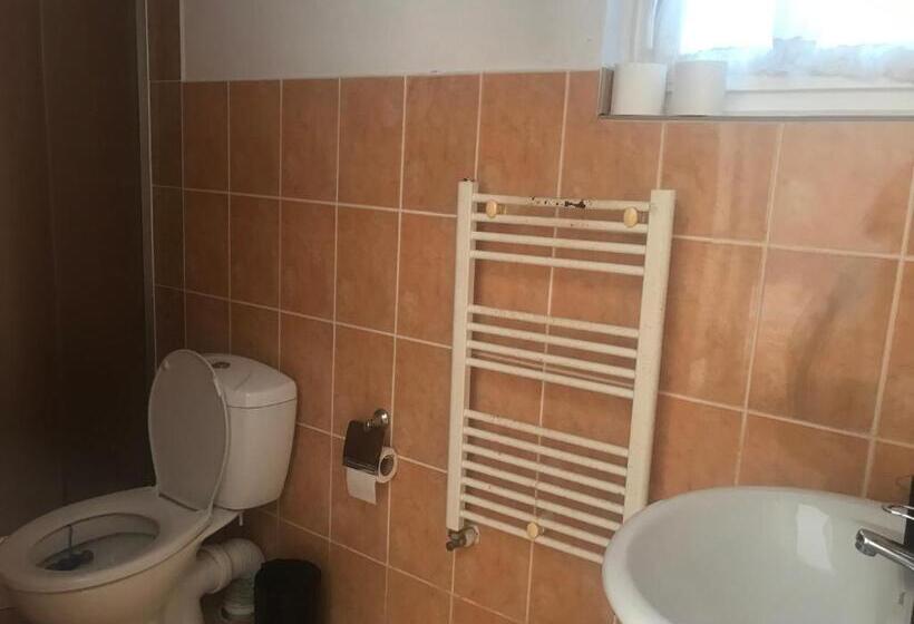 스탠다드 트리플 룸, Szépasszony Panzió