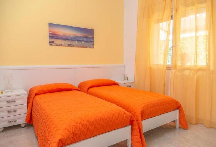 Номер Стандарт Трехместный, Villa Milla