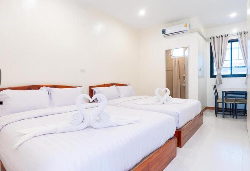 Standard Studio, Chotika Hotel โรงแรมโชติกา ณ เชียงคาน