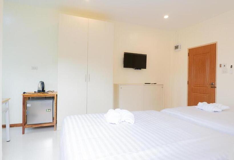 اتاق راحتی سه تخته, Chotika Hotel โรงแรมโชติกา ณ เชียงคาน