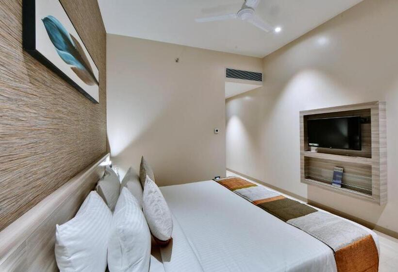 デラックスルーム, Click Hotel Pithampur