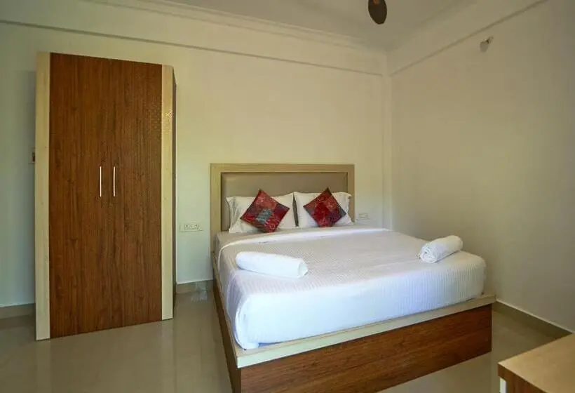Pokój Standard Widok Basen, Del Hostel