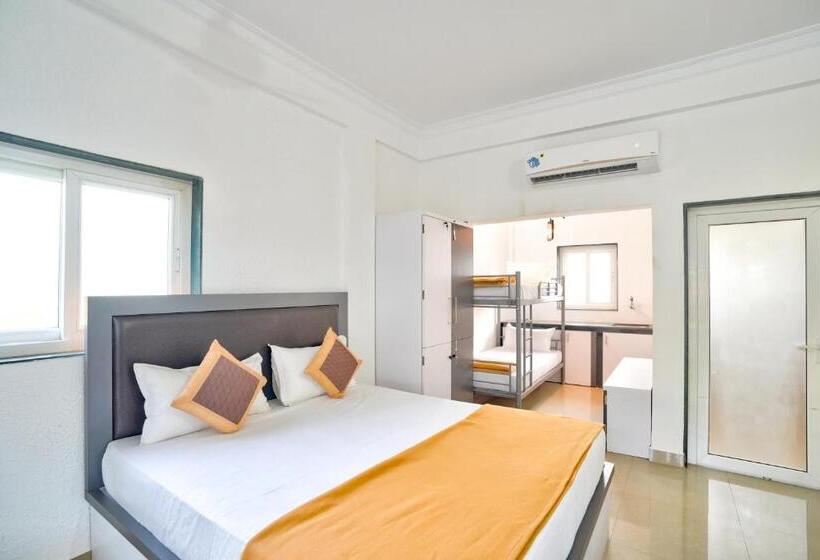 Vuode Makuusalissa, Del Hostel