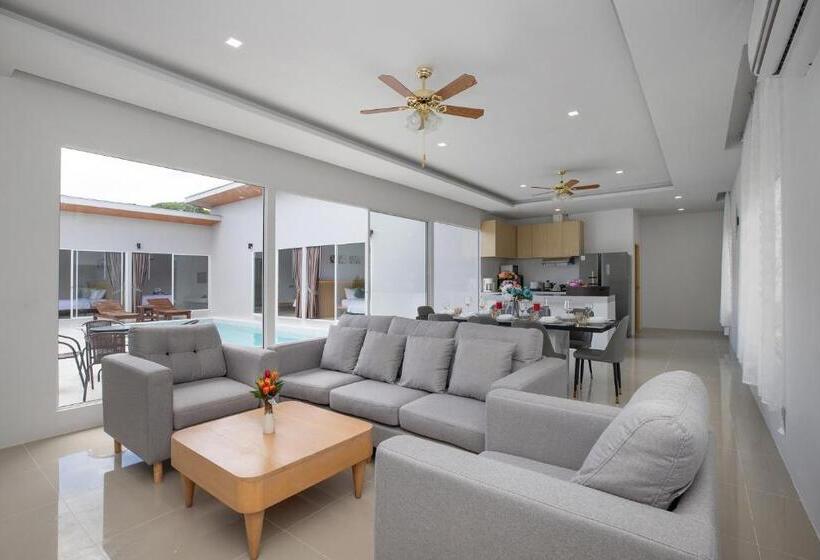 וילה עם חדר שינה אחד ובריכת שחיה, Andaman Best Time Grand Pool Villa