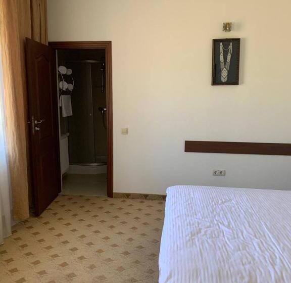 סוויטת ג'וניור נוף הרים, Gots   готельно ресторанний комплекс