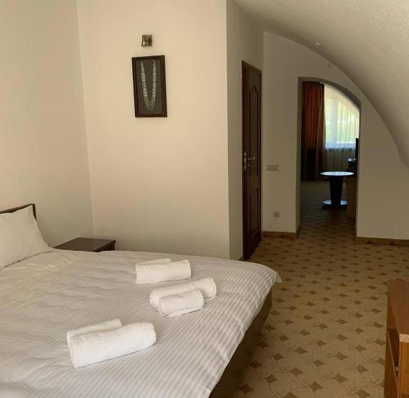 סוויטה נוף להרים, Gots   готельно ресторанний комплекс