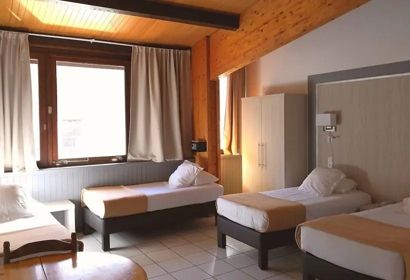 スタンダード４人部屋, Hôtel Les Sources