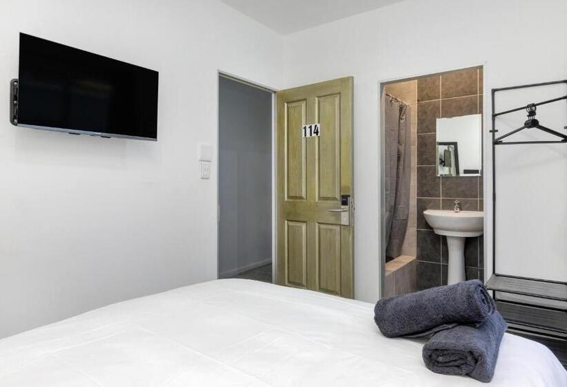 חדר אקונומי, Inn & Out Express Sea Point