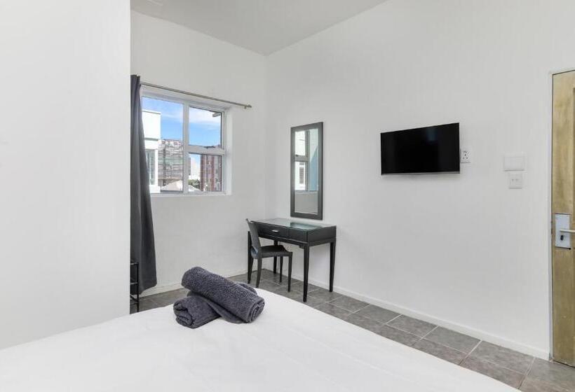 חדר סטנדרט, Inn & Out Express Sea Point