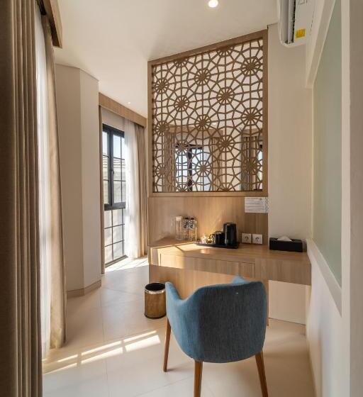 جناح إدارى, Montana @oceanside Mandalika