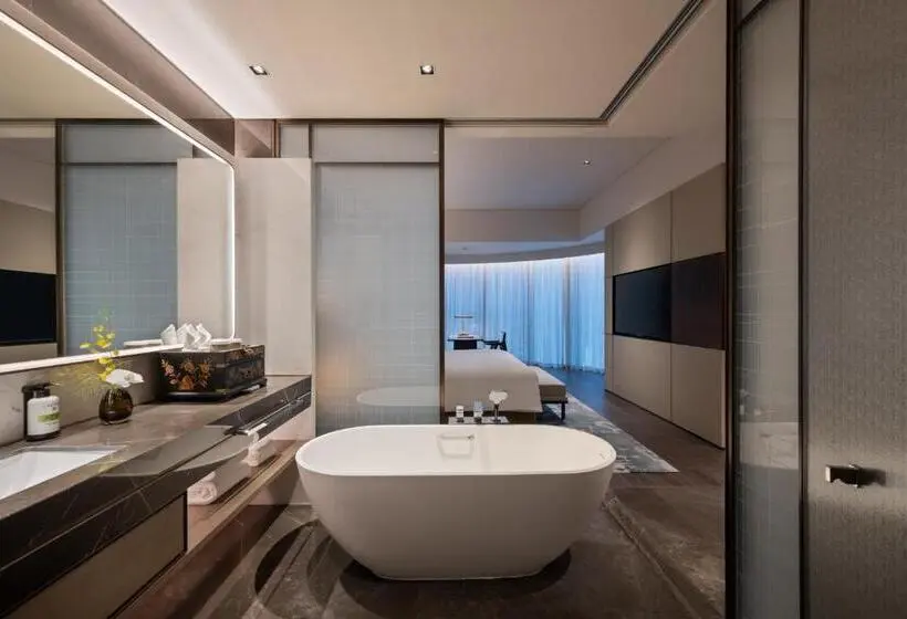Deluxe-huone King-vuode Kaupunkinäkymä, Pullman Quanzhou Shuitou