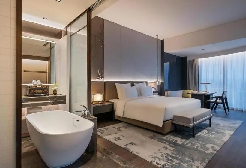 Deluxe-huone King-vuode Kaupunkinäkymä, Pullman Quanzhou Shuitou