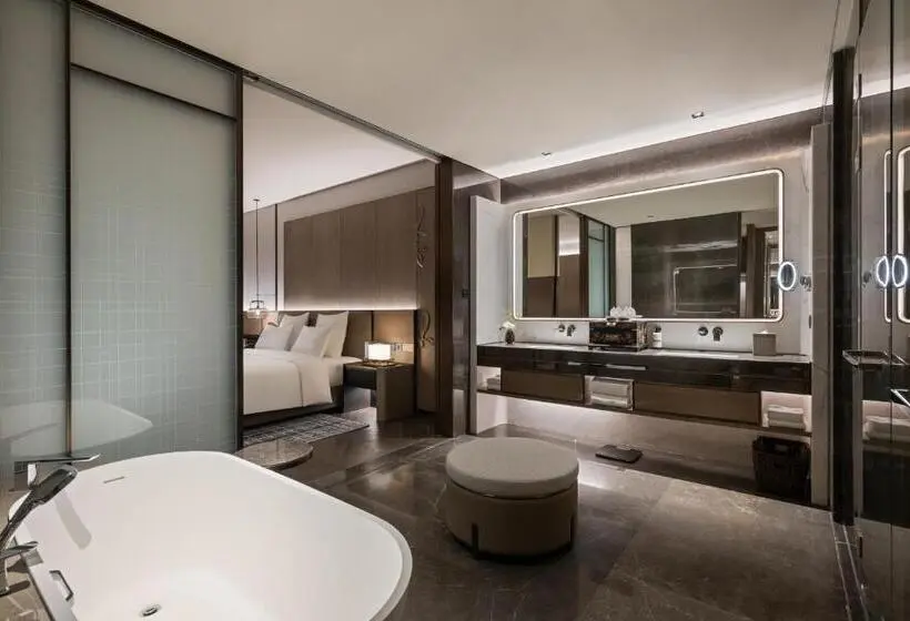 Deluxe-huone King-vuode Kaupunkinäkymä, Pullman Quanzhou Shuitou