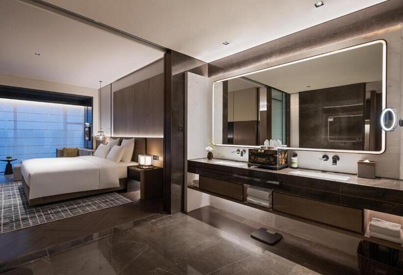 Delüks Süit, Pullman Quanzhou Shuitou