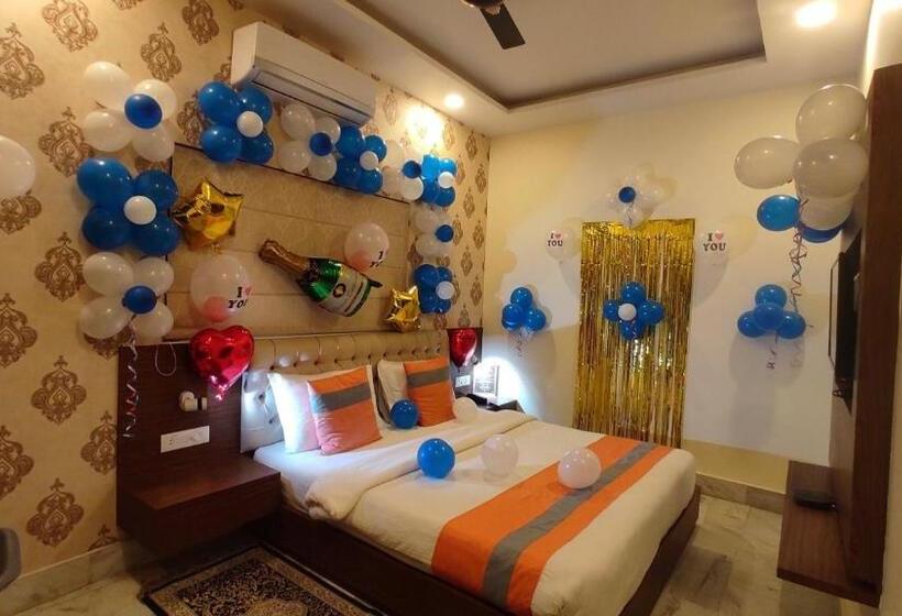 Номер Deluxe, The Kashi Residency
