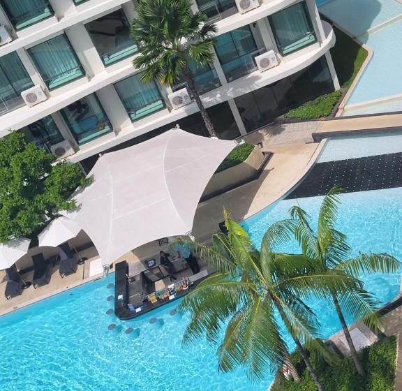 Студия Deluxe, La Vita Phuket Rawai