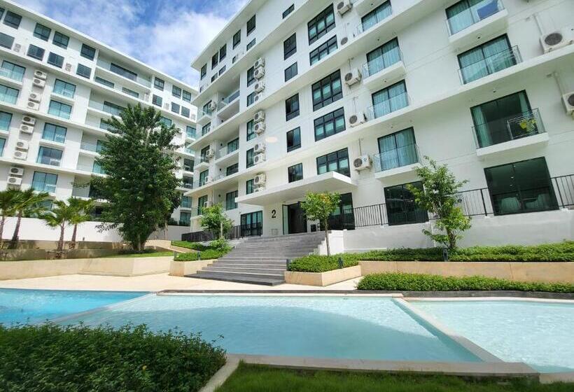 إستوديو ديلوكس, La Vita Phuket Rawai