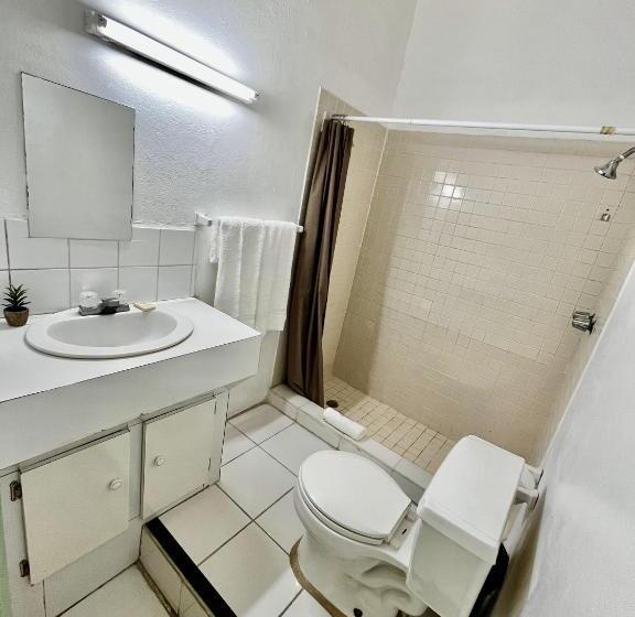 标准间, E.w.b. Properties