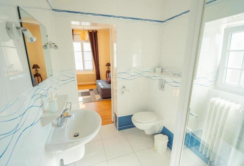 חדר דלוקס לארבעה, Relais Saint Jacques