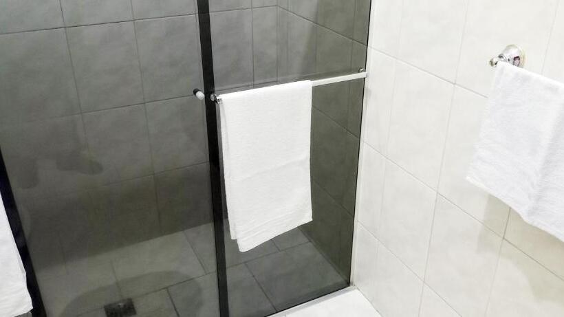 Standard Værelse, Suíte Privativa Gigá