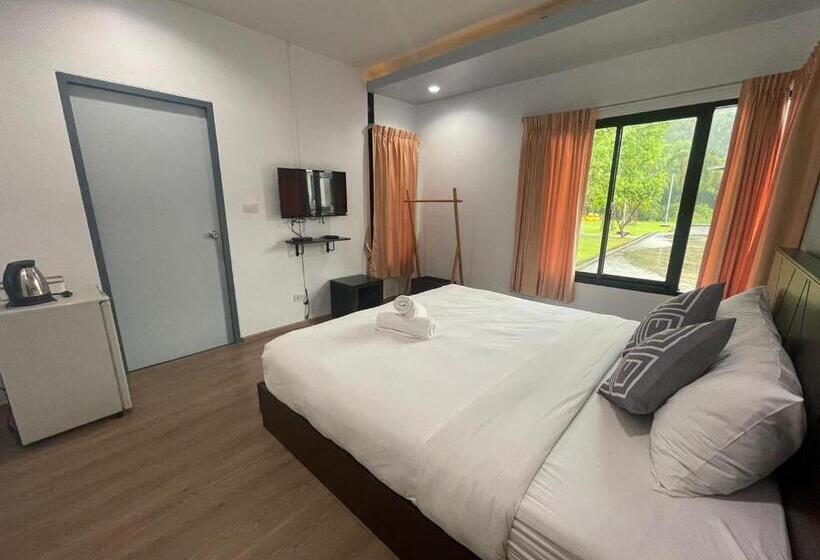 带大床的标准间, Suptara Resort