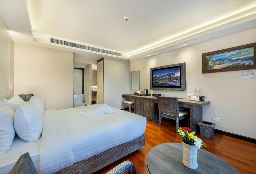 غرفة قياسية مطلّة علي حمام السباحة, Treepana Boutique Hotel, Huahin