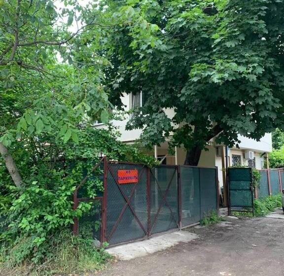 Standard Stúdió Szoba, студия у моря французский бульвар