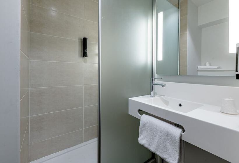 اتاق استاندارد چهار تخته, B&b Hotel Besançon Valentin