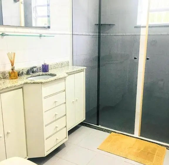 スタンダード4人部屋, Hostel Dos Gringos
