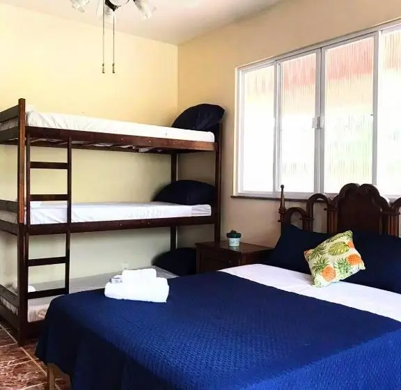 ファミリールーム, Hostel Dos Gringos