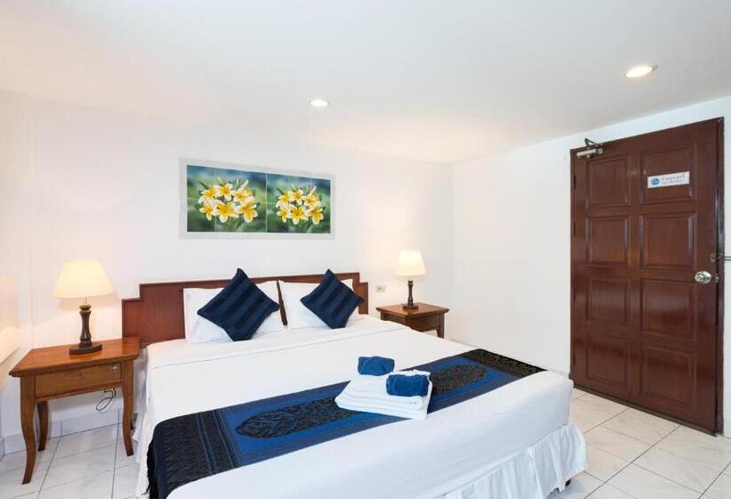 غرفة سوبيريور سرير كينج, Bevans Place Karon