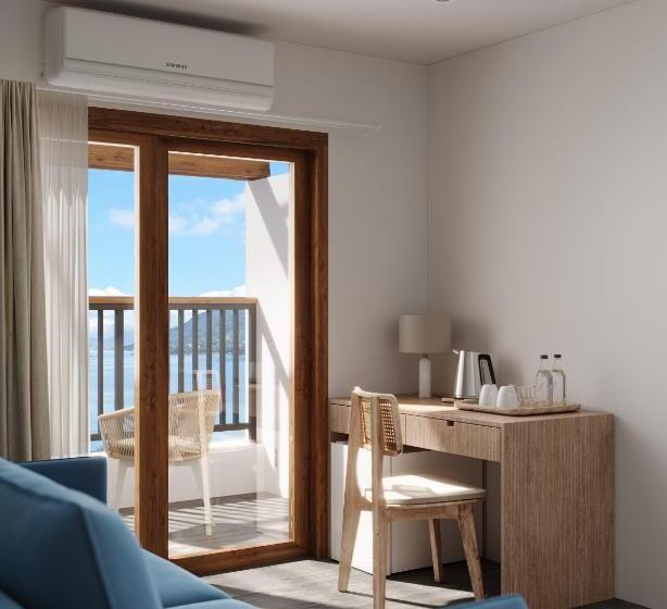 اتاق استاندارد با بالکن, Catalina