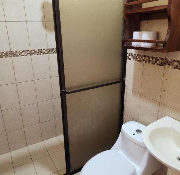 آپارتمان 1 خوابه, Family