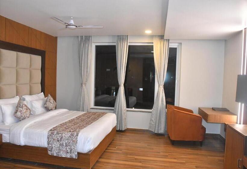 جناح, Hhw Buddha Lineage