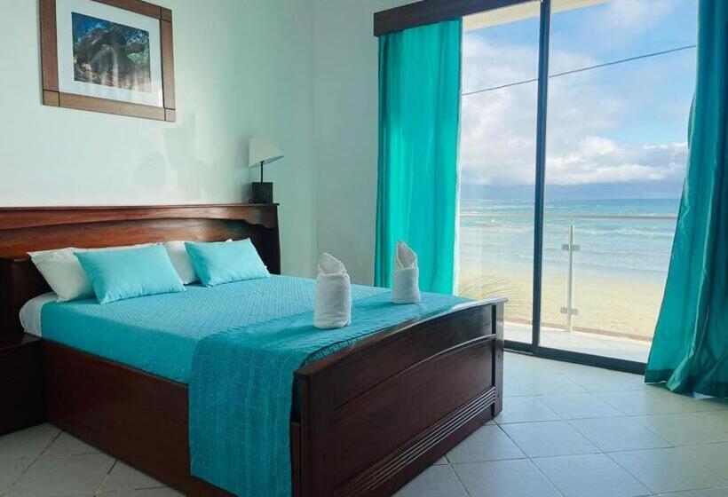 Номер Стандарт Вид на Море с Балконом, Hostal Sierra Negra By Ohana Tours