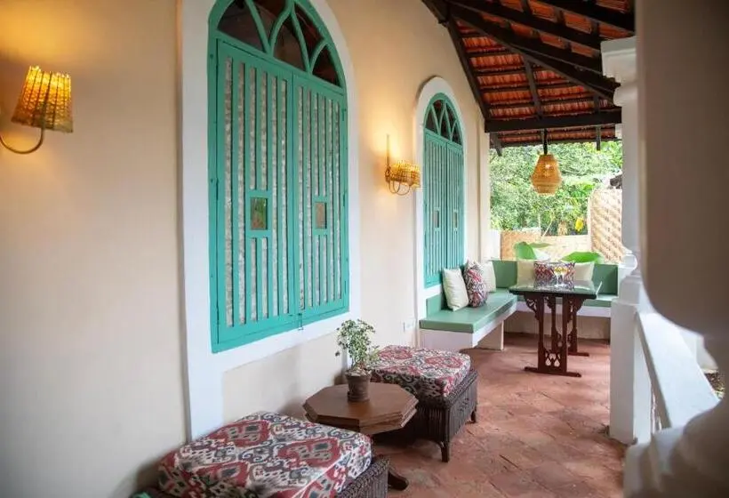Huvila, 1 makuuhuone ja uima-allas, Lamrin Ucassaim Goa A 18th Century Portuguese Villa
