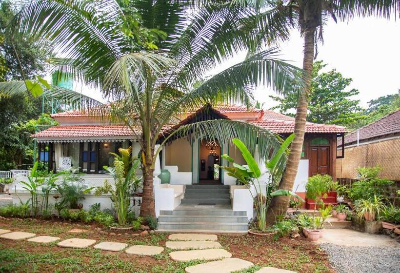 Вилла с 1 спальней и бассейном, Lamrin Ucassaim Goa A 18th Century Portuguese Villa