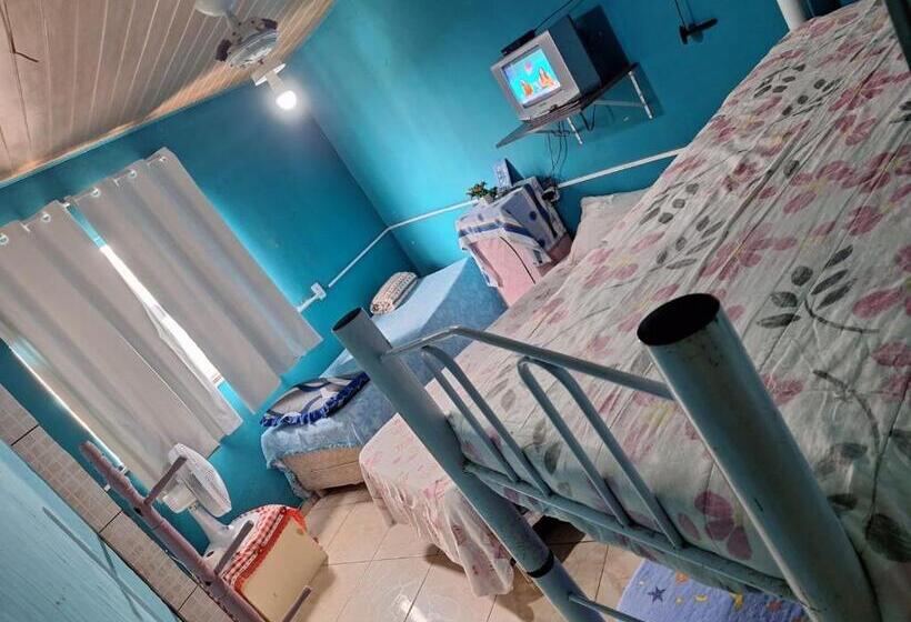 四人标准间, Mel Pousada