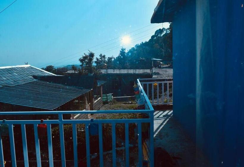 标准间带山景, Merak Cafe & Stay
