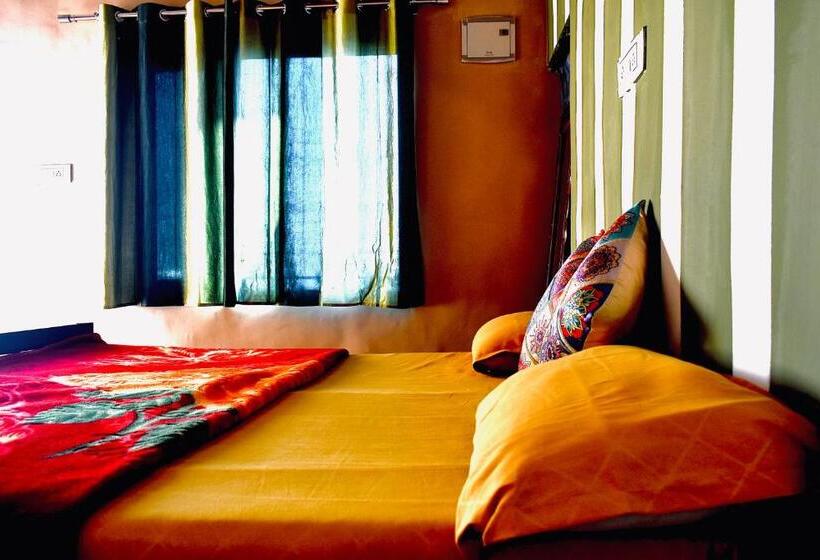 스탠다드 룸 산 전망, Merak Cafe & Stay