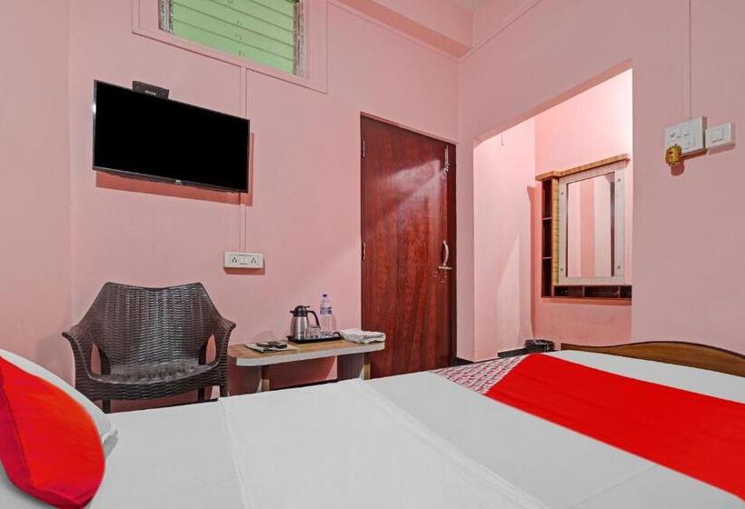 اتاق کلاسیک سه تخته, Oyo Flagship 81373 The Nandini