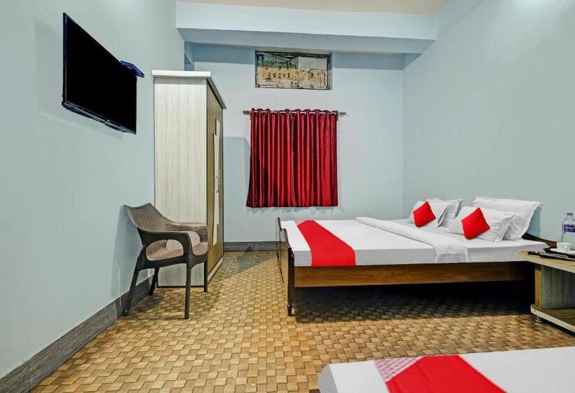 اتاق کلاسیک سه تخته, Oyo Flagship 81373 The Nandini