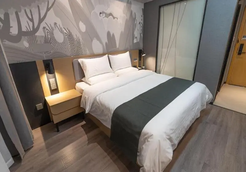 Standard Plus -huone, Thank Inn Plus Lanzhou New District Zhongchuan Airport Rainbow City