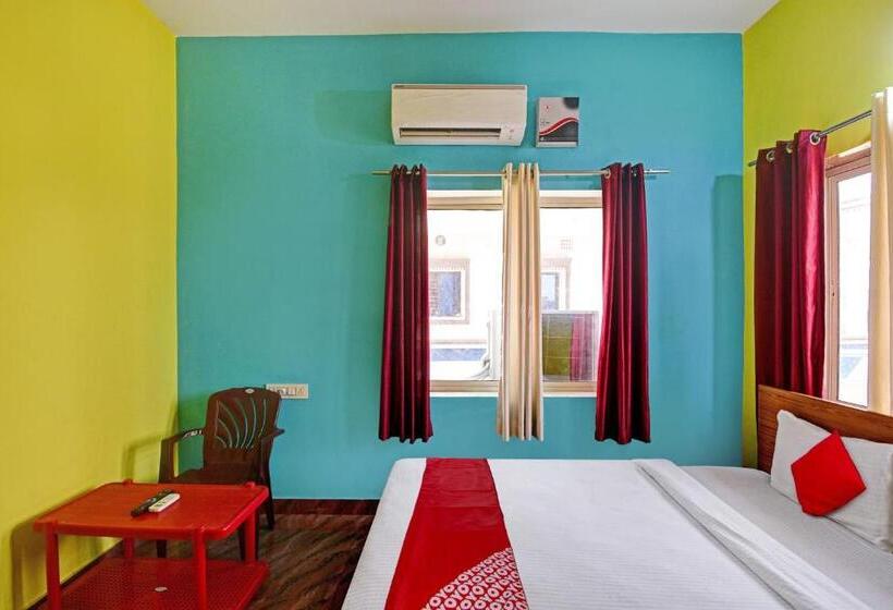 חדר קלאסי לשלושה, Oyo Flagship Hotel Dream Inn