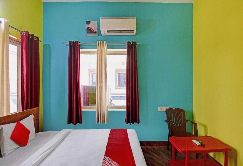 חדר קלאסי לשלושה, Oyo Flagship Hotel Dream Inn