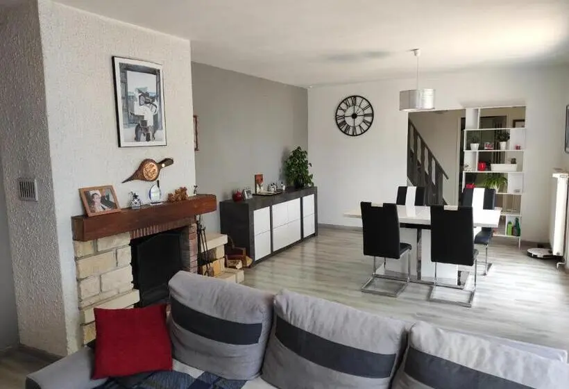 Huoneisto 1 Makuuhuone, Maison D Hôtes Naturiste