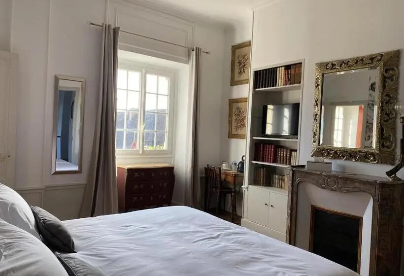 Basic-huone, Maison Prieuré