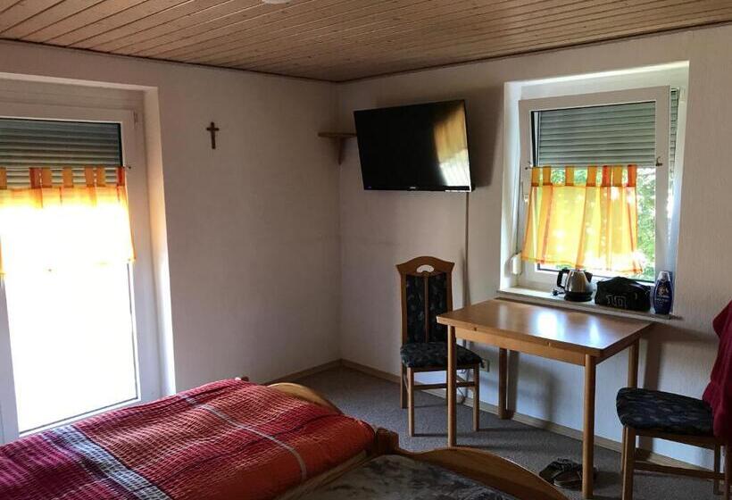 غرفة قياسية فردية, Pension Grüner Baum