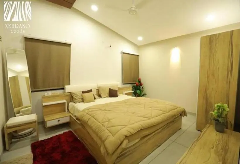 Deluxe-huone, Zebrano Woods Gujarat